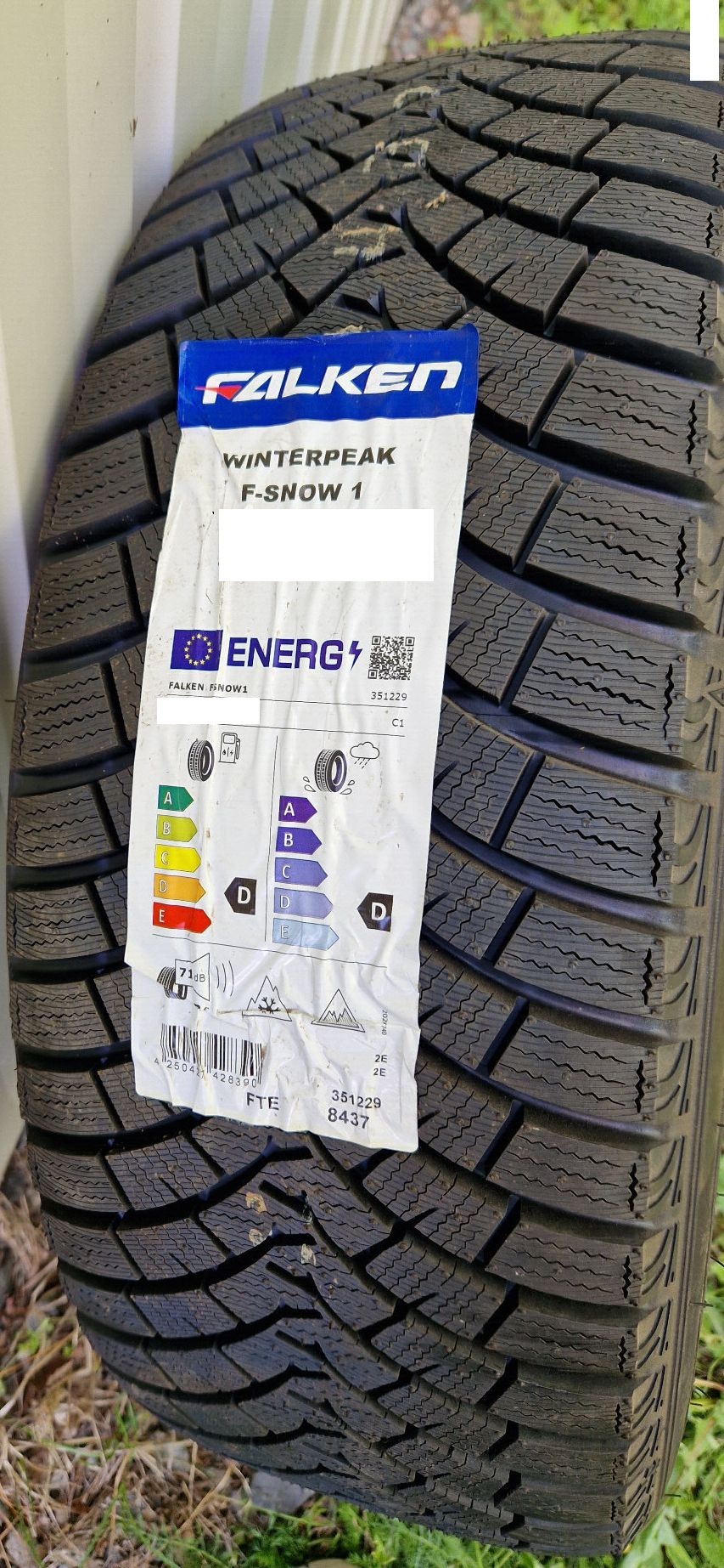 Falken WinterPeak F-Snow 1 265/65 R17