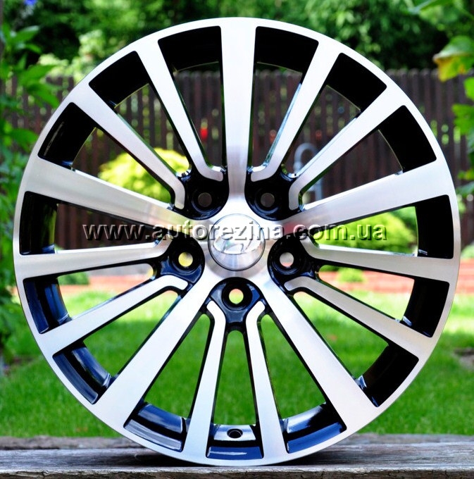 Replica RBK553 R17 5/114,3